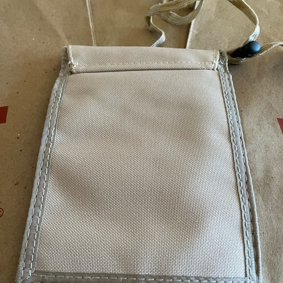 Passport/ID/Wallet Holder - Picture 2 of 4